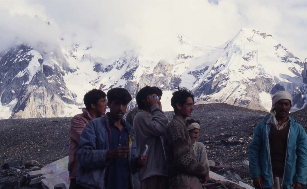 Observation par les porteurs de l’éclipse solaire du 11 août 1999 (Goro I)