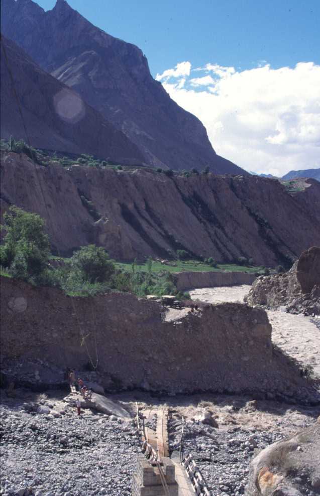Pont écroulé près d’Askhole, le 5 août 1999