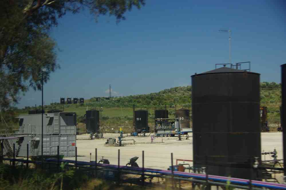 Dépôt de pétrole près de Roskoveç, le 22 juillet 2016