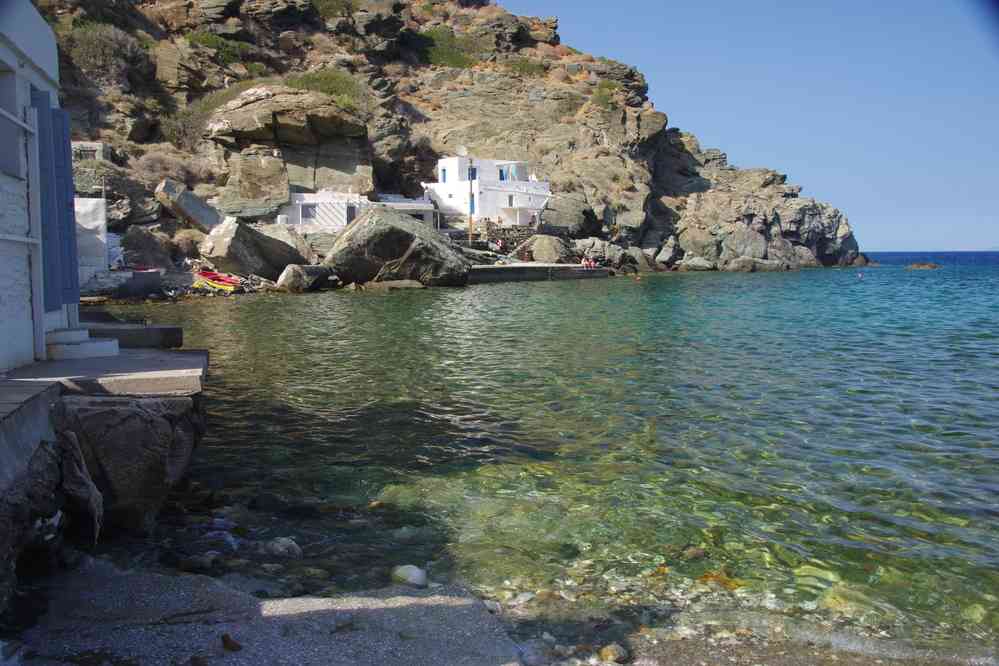Siphnos (Ν. Σίφνος), plage de Seralia (Σεράλια), le 21 juin 2021