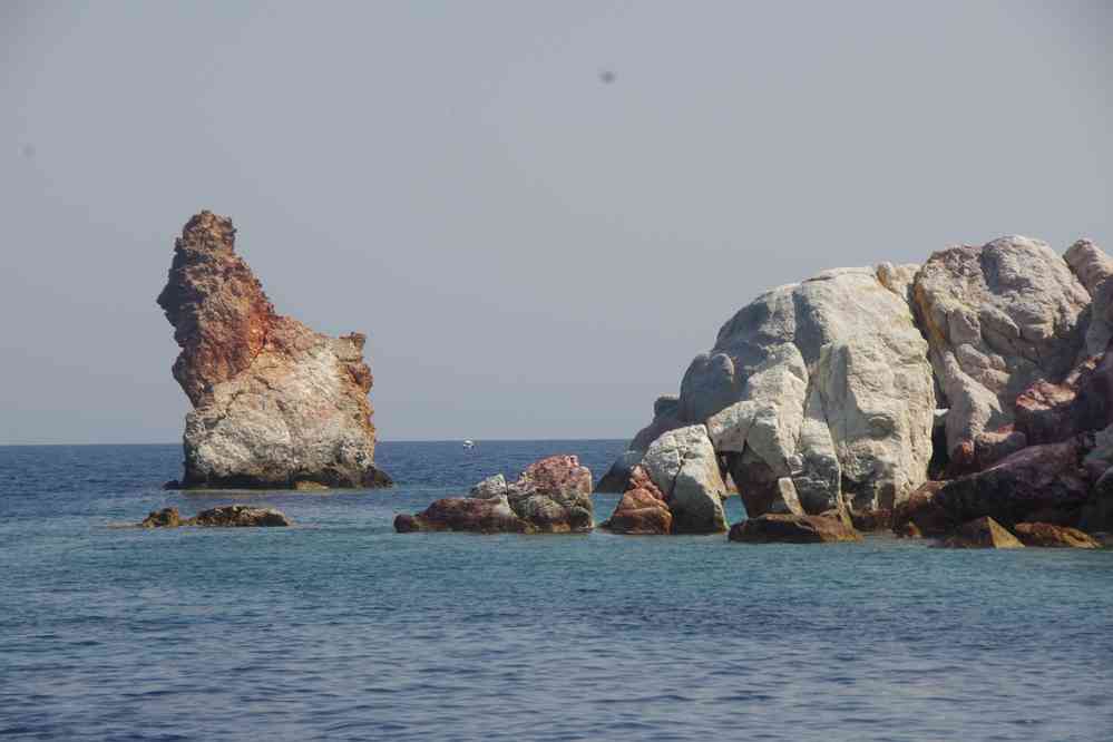 Milo (Ν. Μήλος), rocher d’Arkoudes (Αρκούδες), le 27 juin 2021