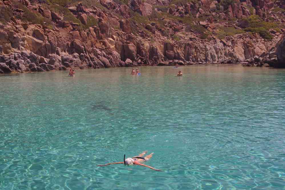 Milo (Μήλος), baie d’Angathia (Π. Αγκάθια), le 27 juin 2021