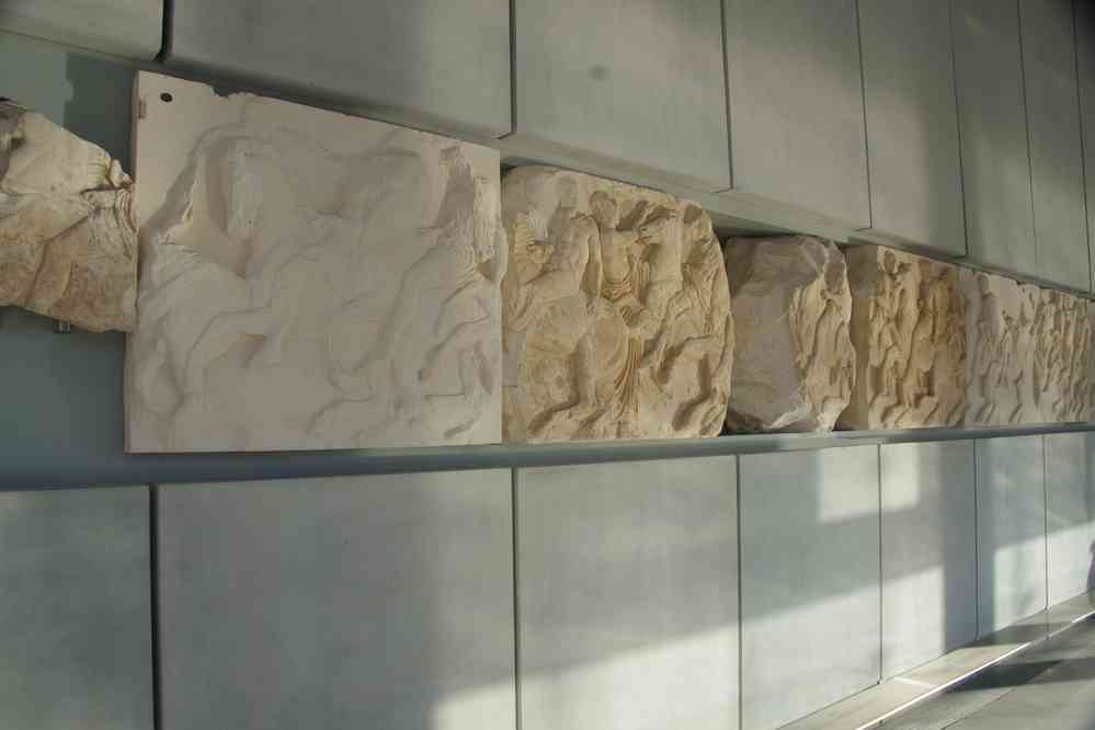 Frises du Parthénon. Ou selon le cas copie des originaux retenus à Londres, le 2 juillet 2021