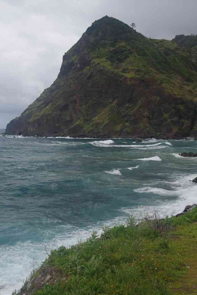 La côte près de Porto da Cruz, le 3 mai 2022