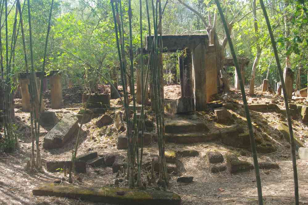 Visite du temple de (IXᵉ siècle) situé près de notre gîte, le 25 janvier 2023