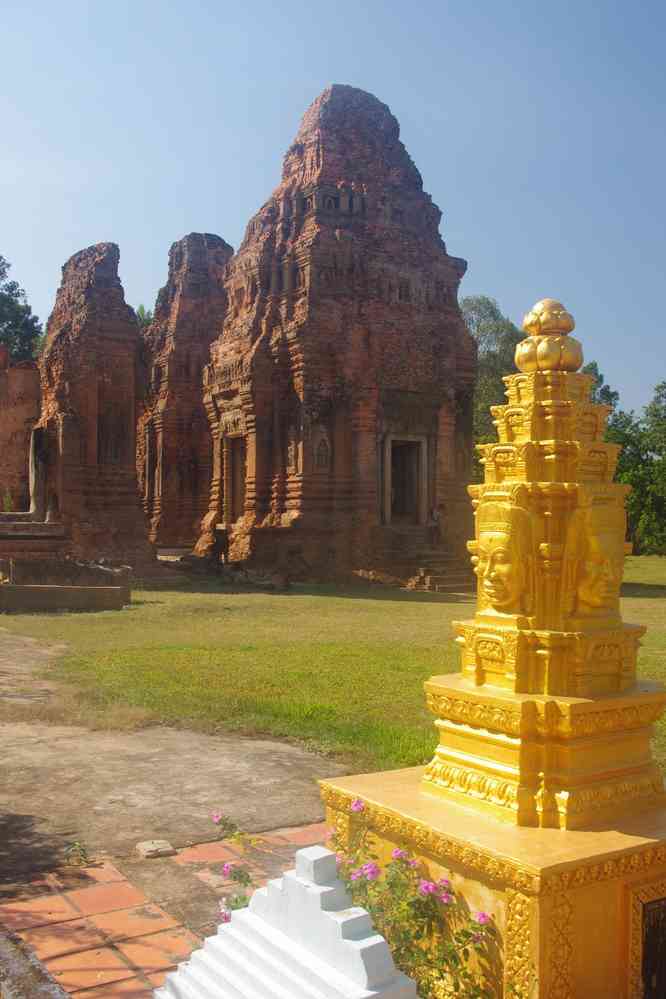 Visite du temple de Lolei (ប្រាសាទលលៃ), le 26 janvier 2023. Pagode située à l’intérieur du site