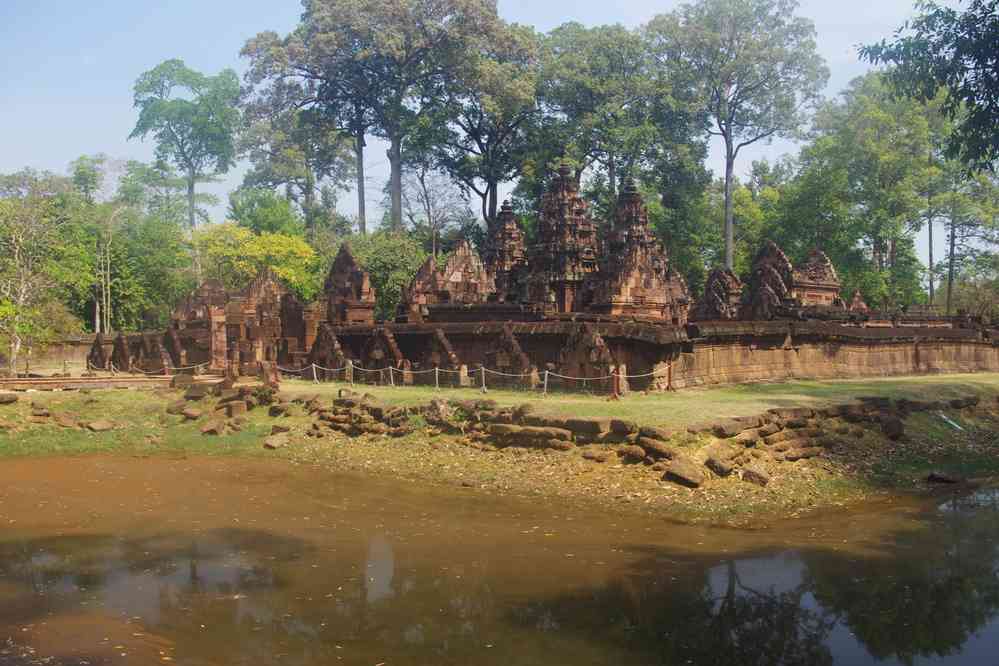 Sortie du temple de Banteay Srei (បន្ទាយស្រី), le 27 janvier 2023