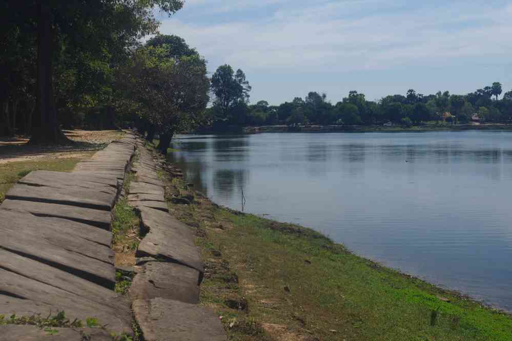 Courte halte au “bain royal” (Srah Srang (ស្រះស្រង់)), le 28 janvier 2023