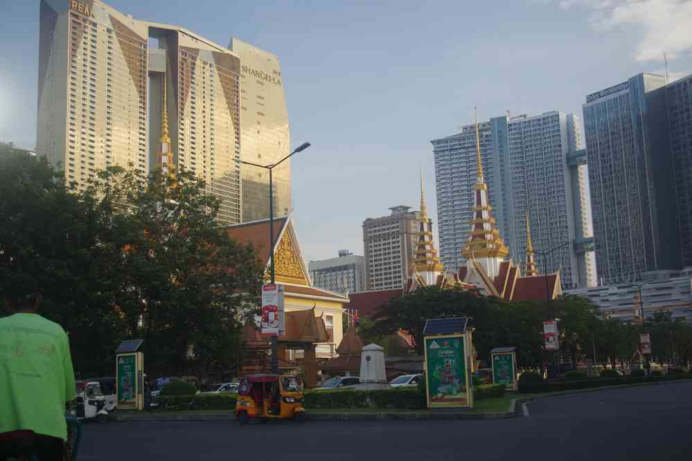 Balade en cyclo-pousse dans les rues de Phnom Penh (ភ្នំពេញ), le 29 janvier 2023