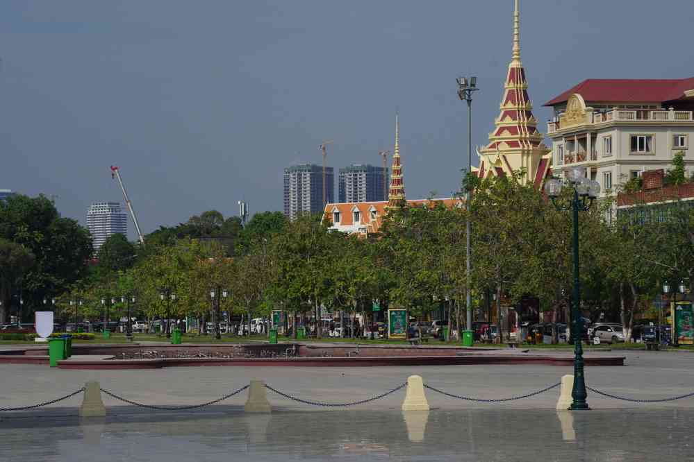 Balade à Phnom Penh (ភ្នំពេញ) en attendant l’heure de mon avion, le 3 février 2023