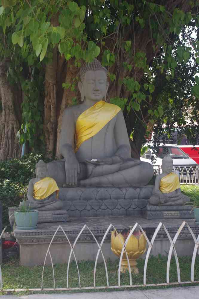 Balade à Phnom Penh (ភ្នំពេញ) en attendant l’heure de mon avion, le 3 février 2023