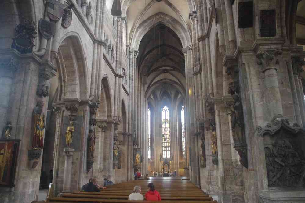 Nuremberg, intérieur de l’église Sᵗ Sébald (St.Sebaldus Kirche), le 4 août 2023