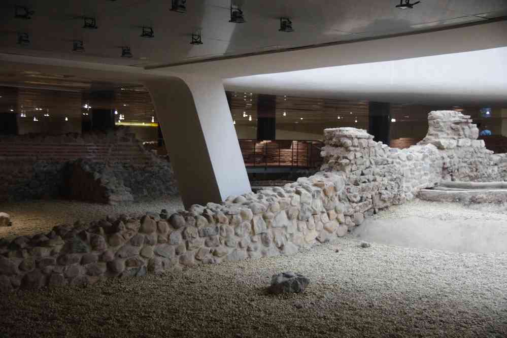 Vestiges antiques dans le métro place Serdika (Сердика), le 14 juillet 2019