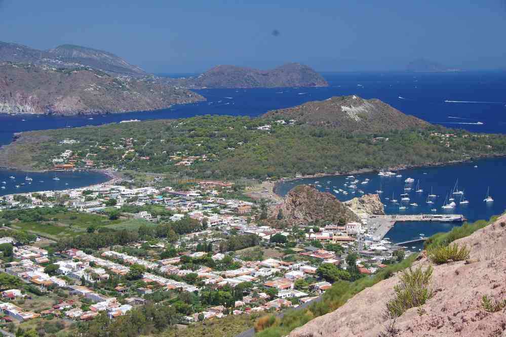 Vulcano, montée en direction du volcan, le 2 août 2020