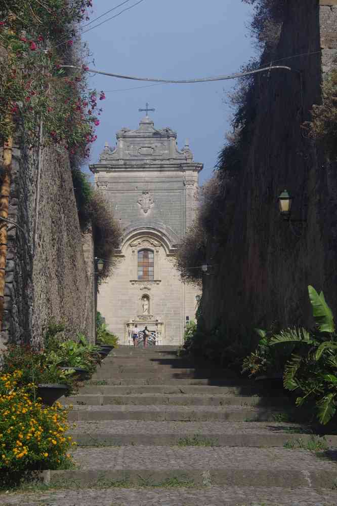 Lipari, montée vers la citadelle, le 4 août 2020