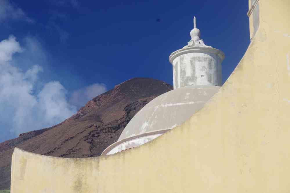Stromboli, le volcan depuis l’église Saint-Vincent, le 6 août 2020