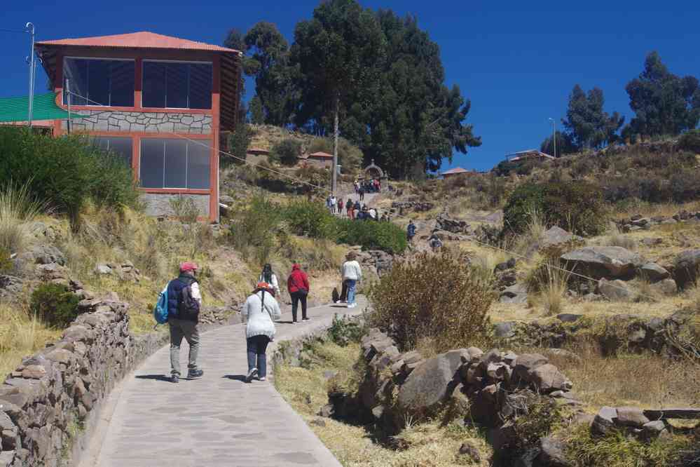 Lac Titicaca, débarquement dans l’île de Taquile, le 7 août 2024