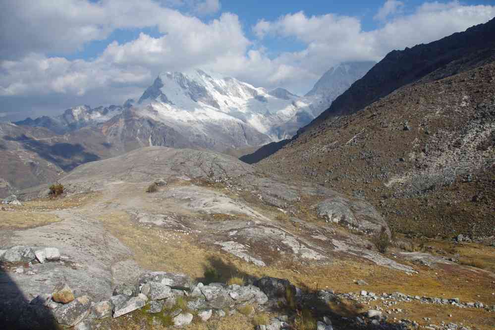 Le Chopicalqui (6354 m) depuis le refuge du Pisco 4670 m, le 19 août 2024
