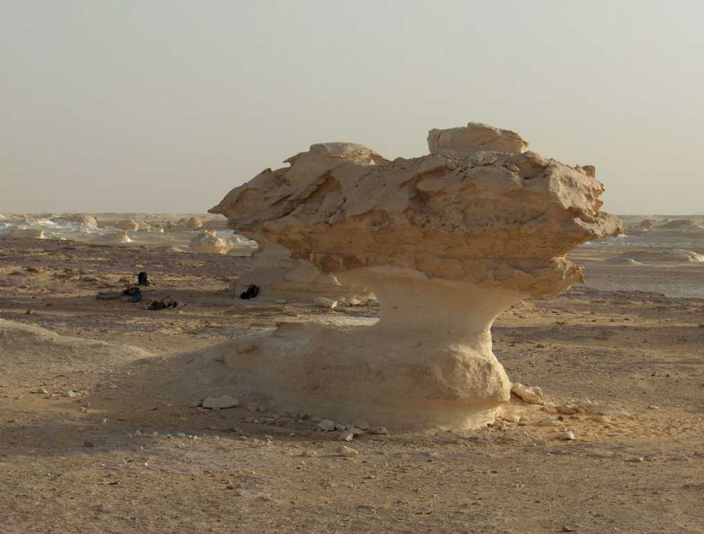 Dans l’ancien désert Blanc, le 17 avril 2005