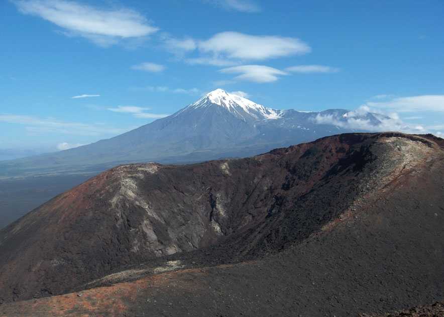 Cône égueulé sur le Tolbatchik, le 16 août 2006