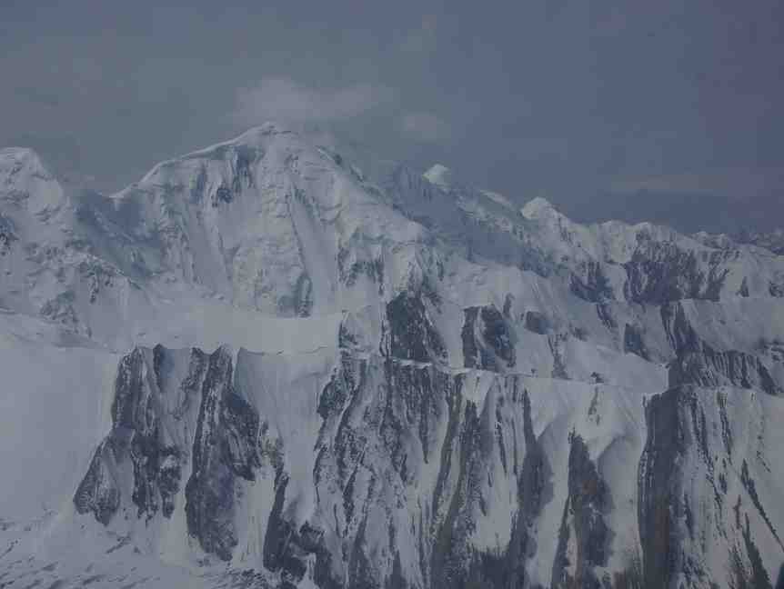 Montagne à 5246 m située à l’ouest du pic Pioneer (5348 m)