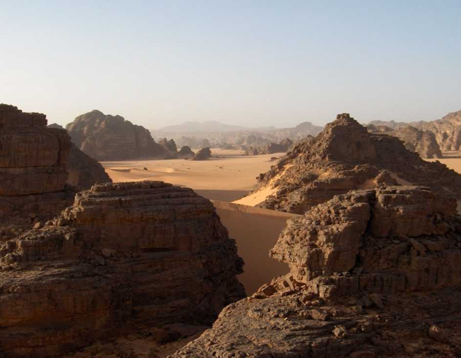 Les reliefs de Télou Tedjert, le 7 mars 2006