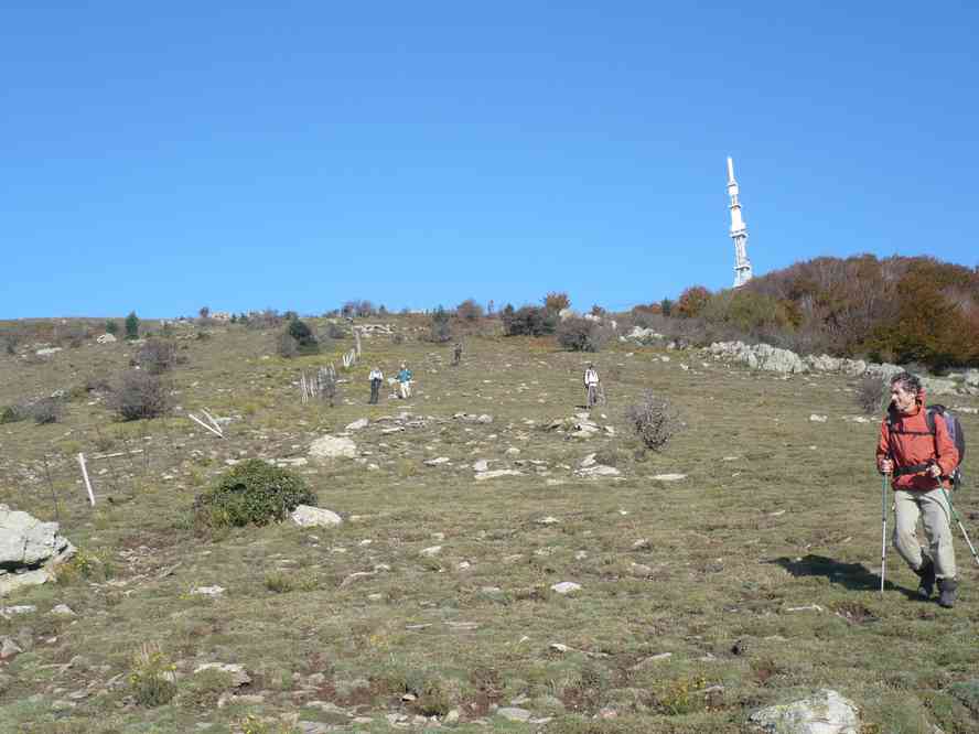 À gauche c’est l’Espagne, à droite c’est la France. Le dimanche 30 octobre 2011