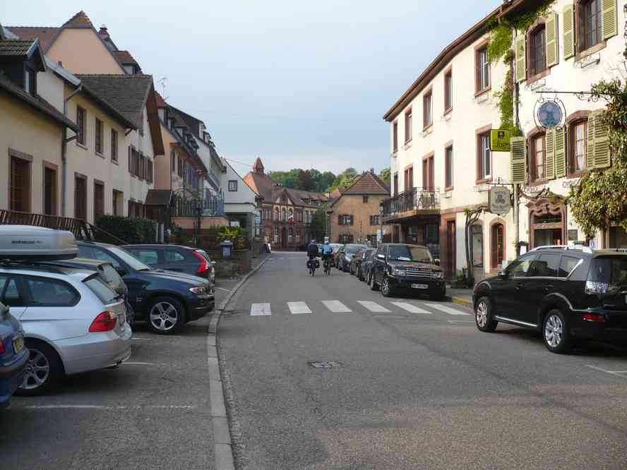 Le village de la Petite-Pierre. Le dimanche 24 avril 2011