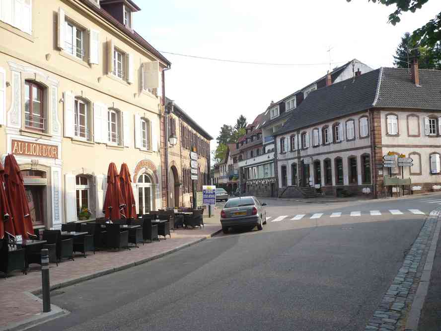 Le village de la Petite-Pierre. Le dimanche 24 avril 2011