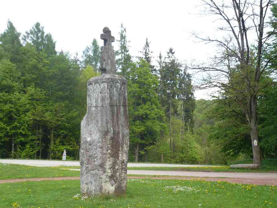 La pierre des Douze Apôtres. Le dimanche 24 avril 2011