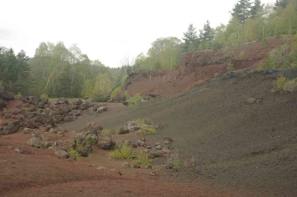 Au pied du puy de la Vache. Le vendredi 10 mai 2013