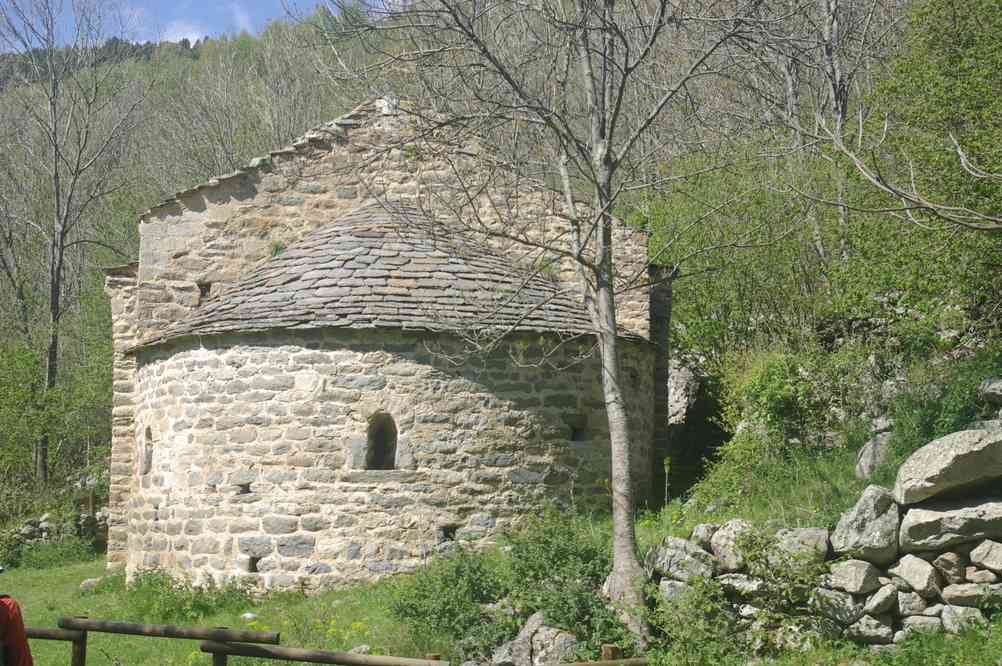 Chapelle de Saint-Martin d’Envalls (décidément Valls est partout !). Le dimanche 1ᵉʳ juin 2014