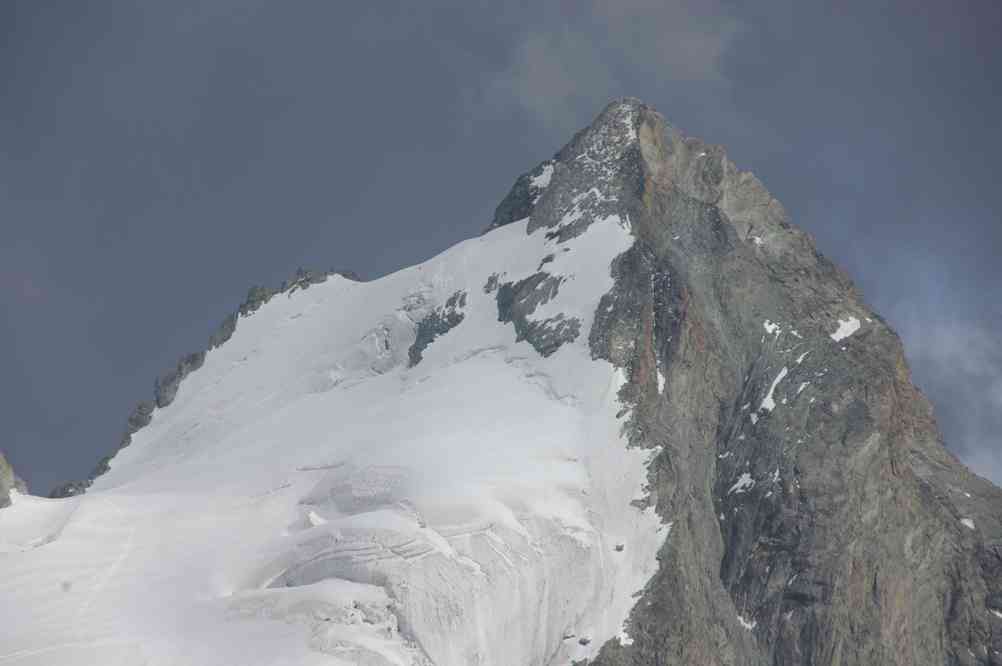 L’Évêque vu depuis la cabane des Vignettes. Le jeudi 12 août 2010