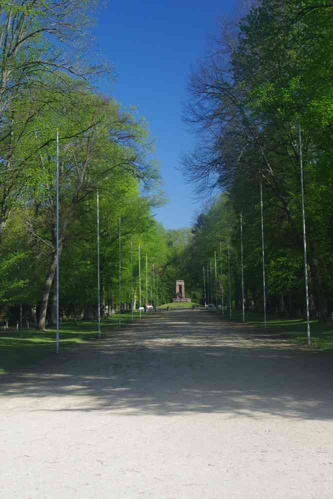 Clairière de l’Armistice. Le vendredi 20 avril 2018
