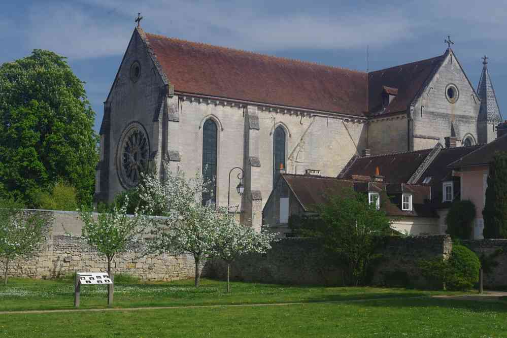 Abbaye de Saint-Jean-aux-Bois. Le dimanche 22 avril 2018