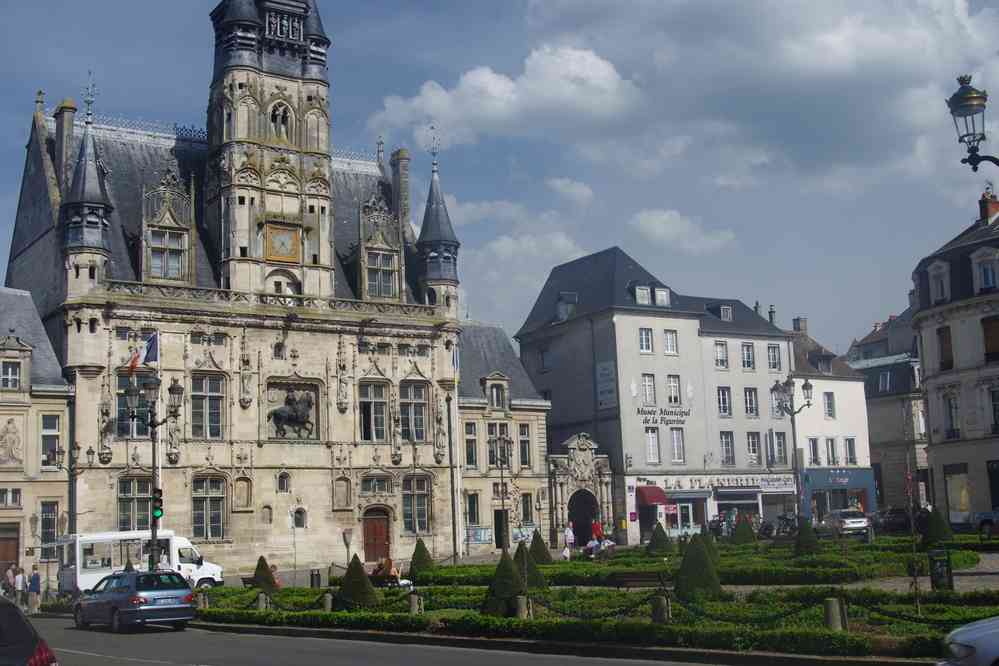 Compiègne (hôtel de ville). Le dimanche 22 avril 2018