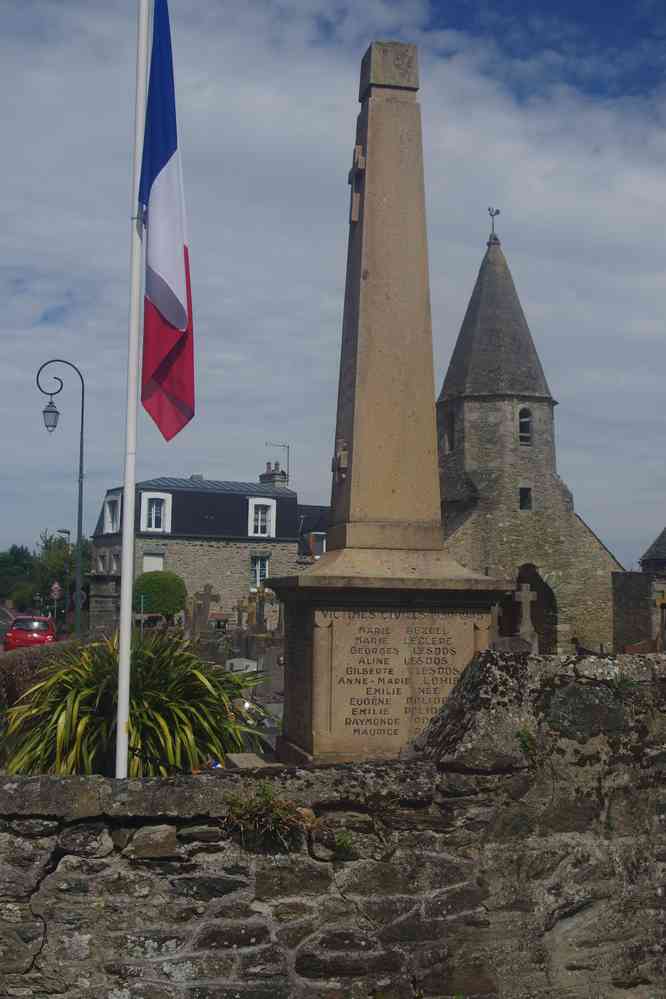 Cimetière de Nacqueville (il m’a bien plu !). Le dimanche 2 juin 2019
