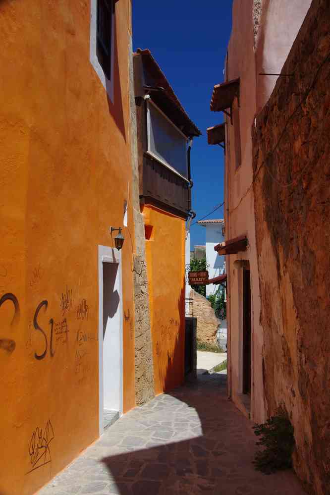 La Canée (Χανιά), près de l’église Saint-Nicolas. Le mardi 12 août 2014