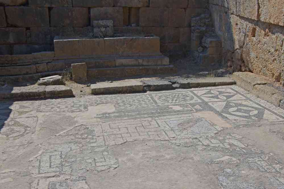 Temple d’Esculape à Lissos (Λισσός). Le mercredi 13 août 2014