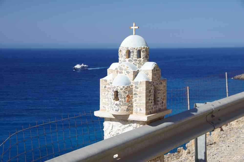 Mémorial typiquement grec. Le dimanche 17 août 2014