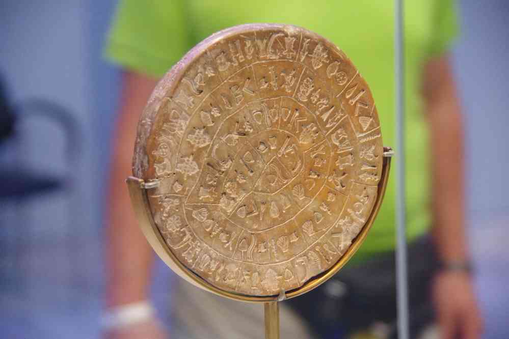 Héraklion (Ηράκλειο), musée archéologique. Le lundi 18 août 2014