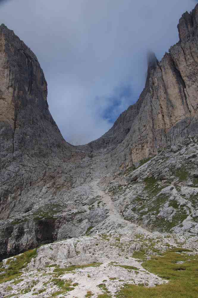 Par la la via ferrata à laquelle nous avons failli ne pas couper !. Le vendredi 4 septembre 2015