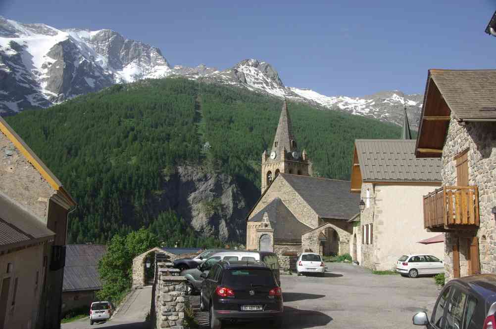 Arrivée à la Grave. Le lundi 9 juin 2014