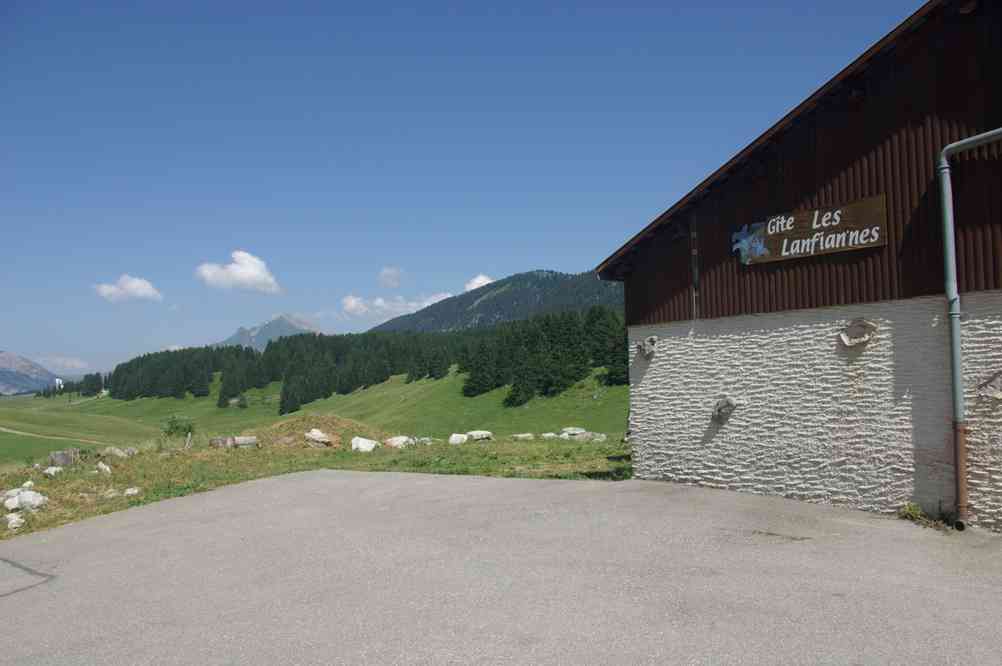 Vous garez pas là, la patronne sera pas contente ! Le jeudi 15 juillet 2010