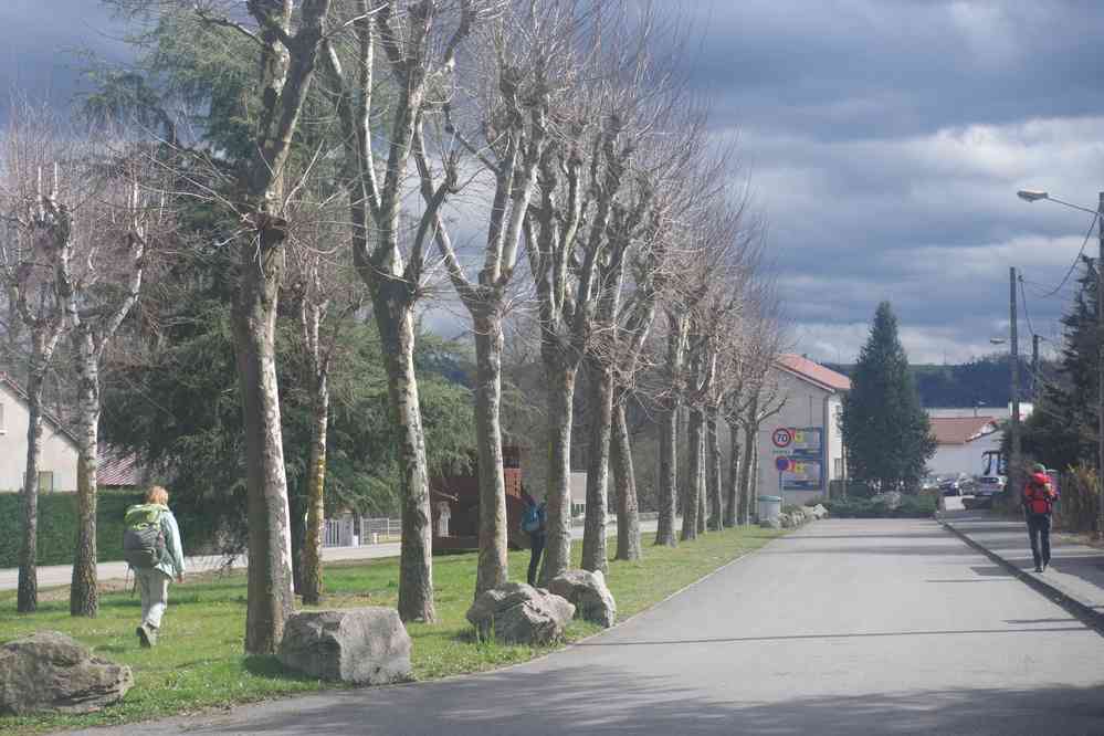 Village de Bas-en-Basset. Le lundi 28 mars 2016