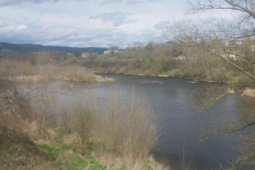 Dernier franchissement de Loire. Le lundi 28 mars 2016
