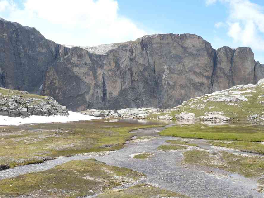 Le grand bec d’Étache vu du plan d’Étache. Le samedi 11 juillet 2009