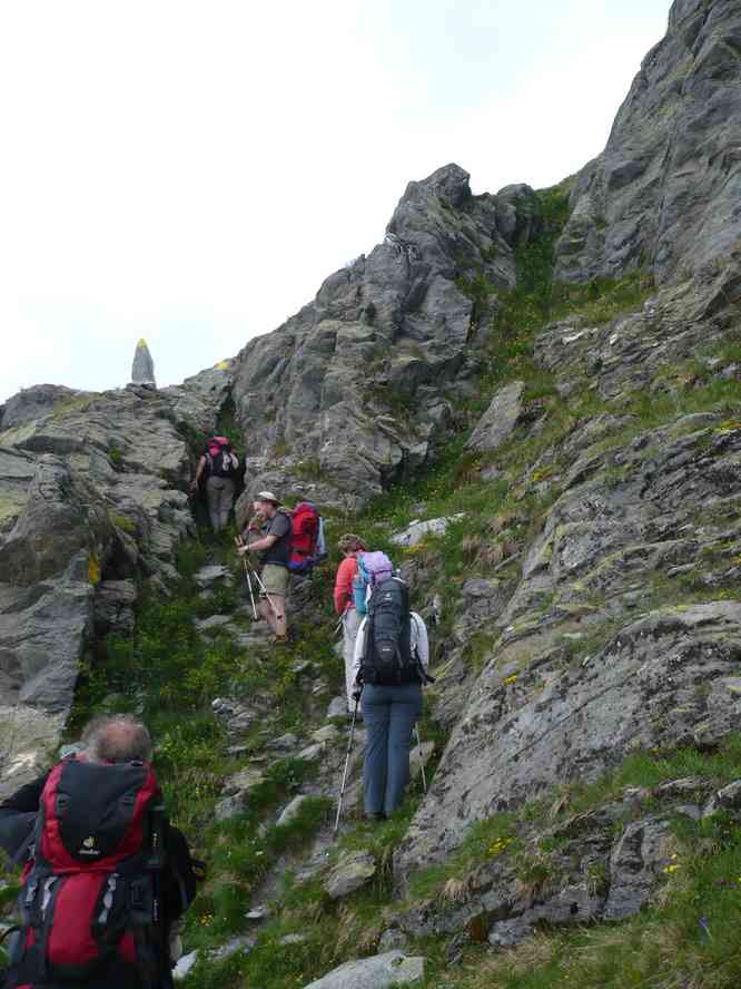 Petit passage (presque) délicat sur le sentier des Marmottes. Le dimanche 12 juillet 2009