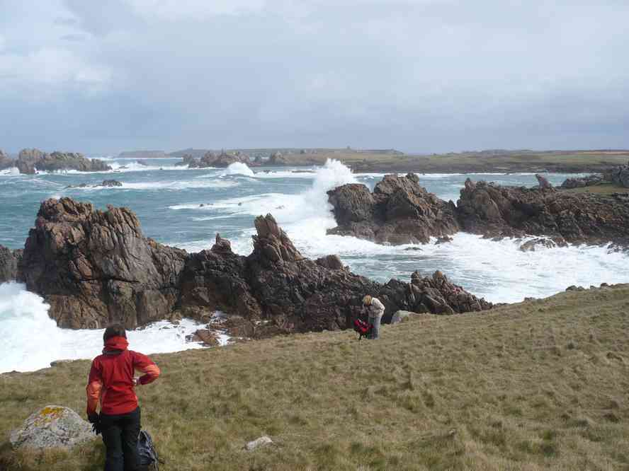 La côte ouest de l’île d’Ouessant. Le samedi 3 avril 2010