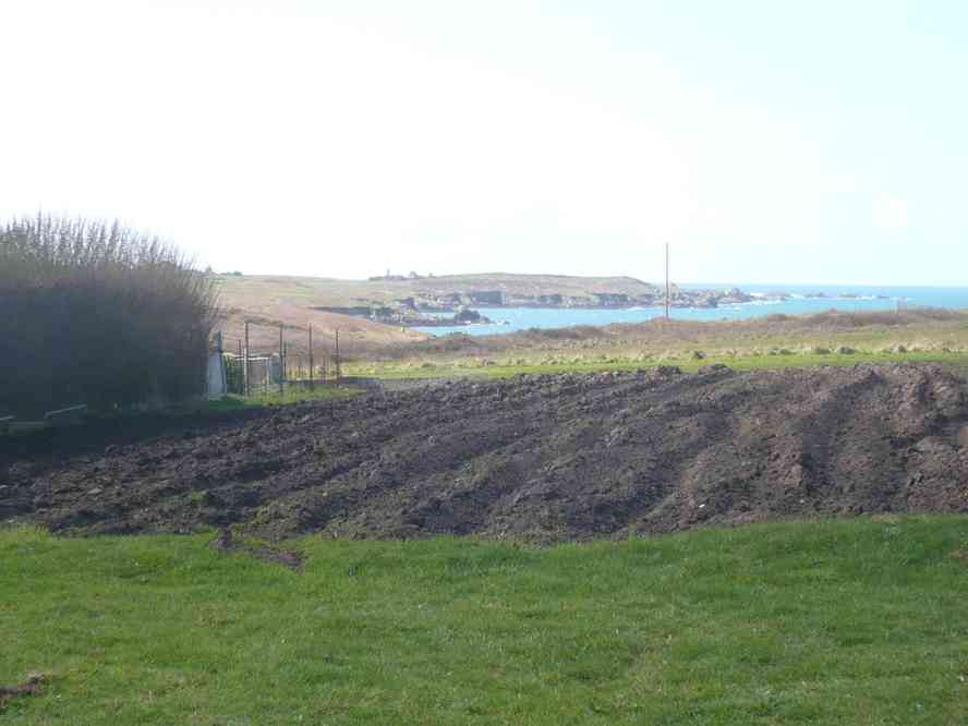 La côte est d’Ouessant. Le dimanche 4 avril 2010